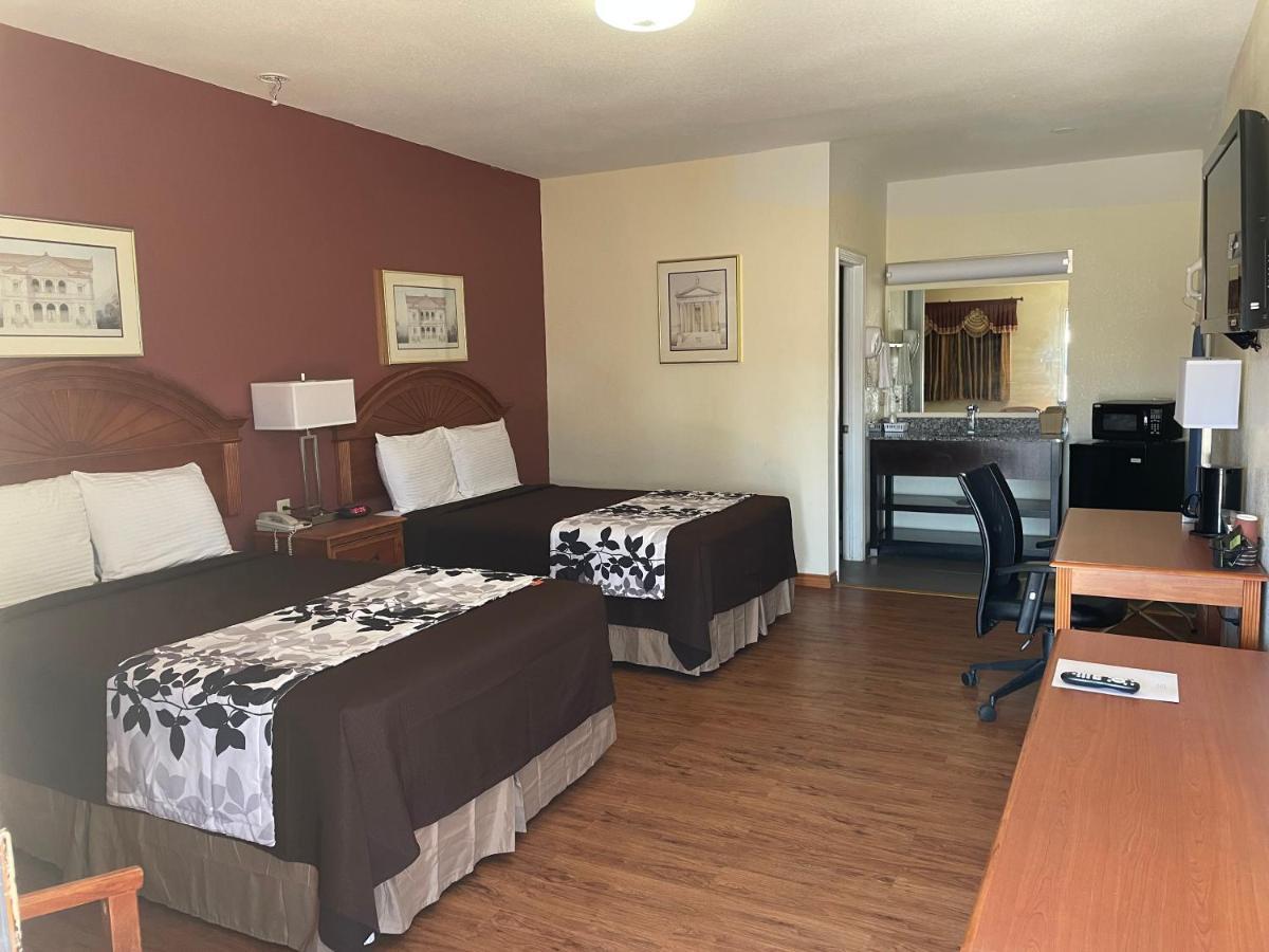 Relax Inn Dilley Екстер'єр фото