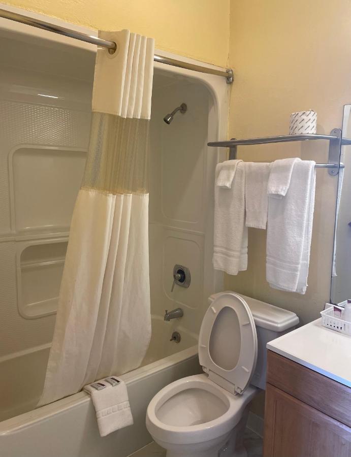 Relax Inn Dilley Екстер'єр фото